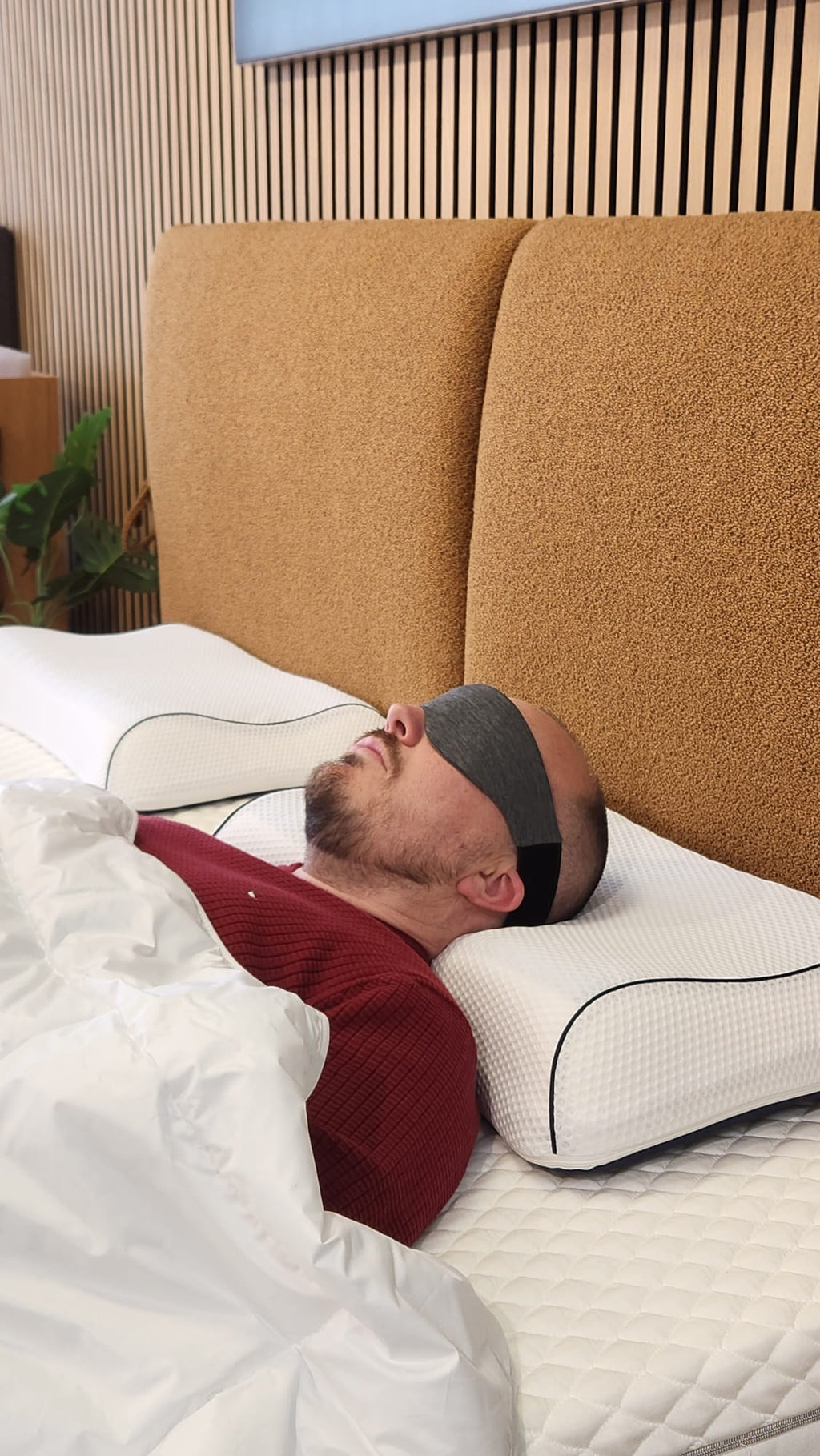Technogel sleep mask