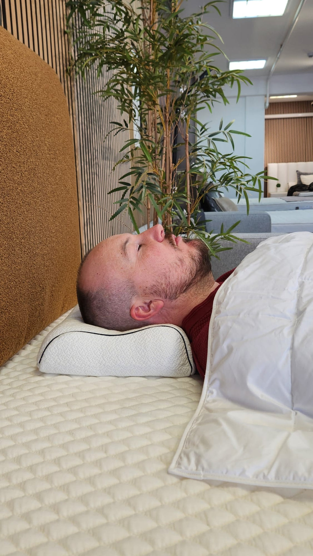 Technogel Travel Anatomic travel pillow